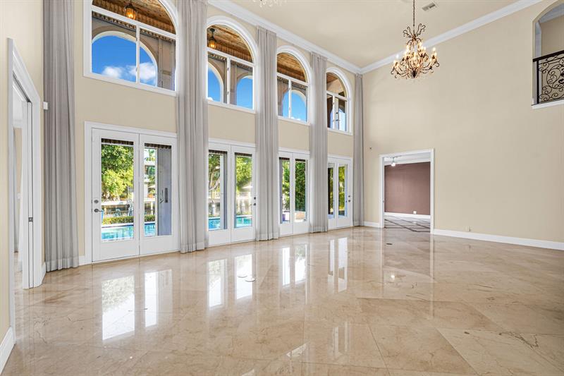 Image 7 of 42 For 56 Fiesta Way