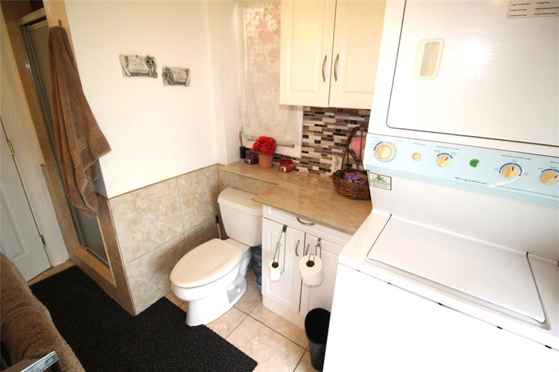 Image 7 of 12 For 3320 4th St  