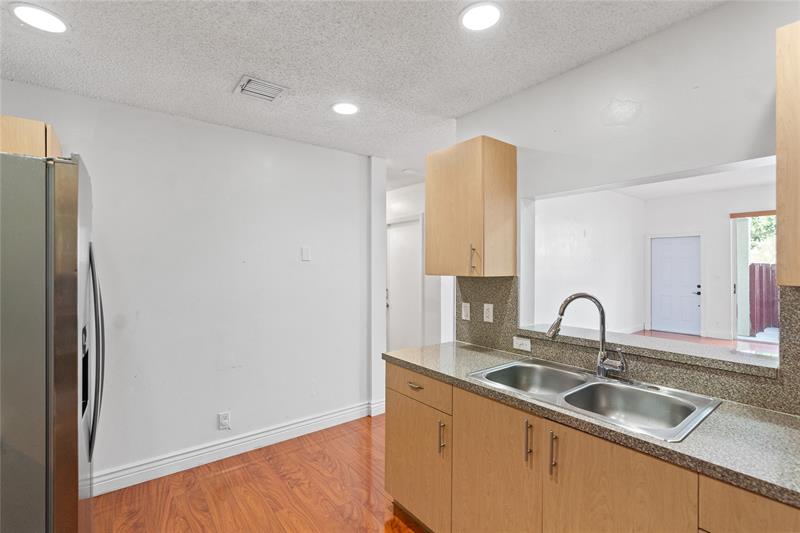 Image 11 of 33 For 9580 2nd Ct  9580