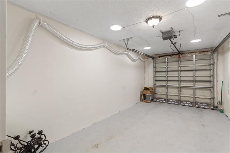 Image 14 of 33 For 9580 2nd Ct  9580