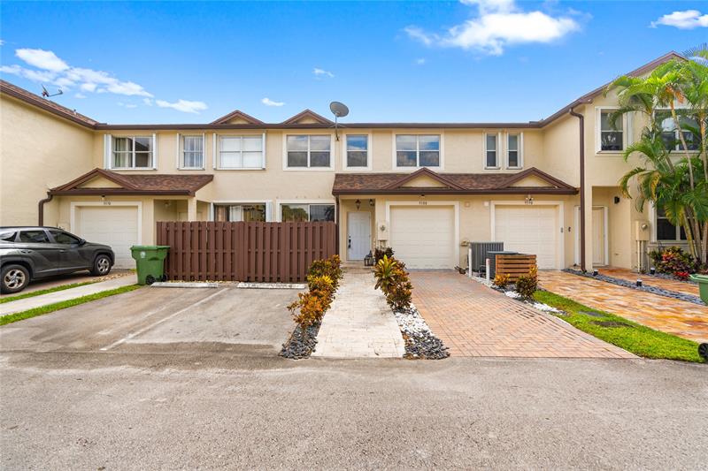 Image 2 of 33 For 9580 2nd Ct  9580