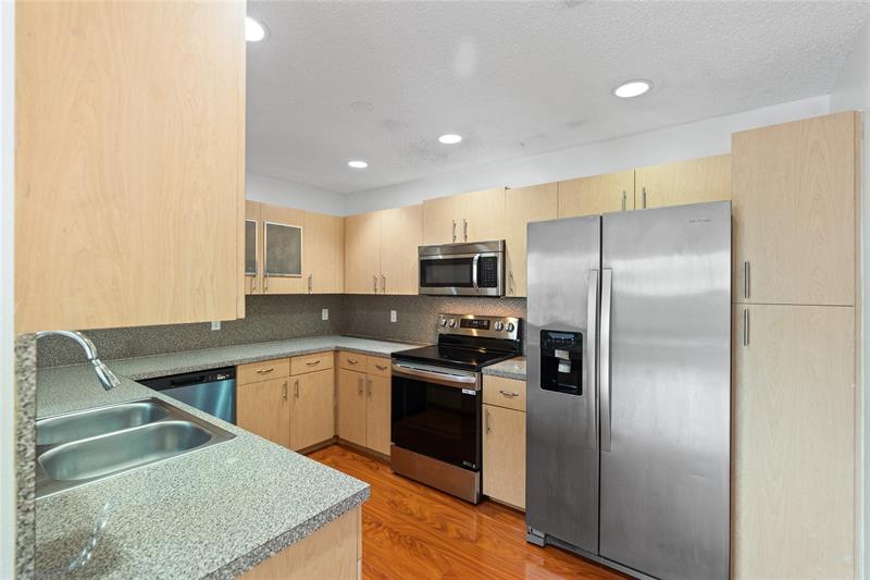 Image 9 of 33 For 9580 2nd Ct  9580