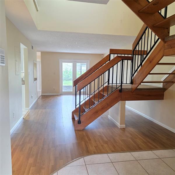 Image 3 of 43 For 9959 Atlantic Blvd