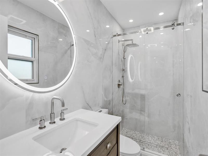 Image 19 of 29 For 4530 34th Dr