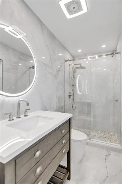 Image 20 of 29 For 4530 34th Dr