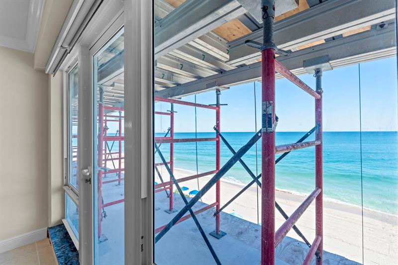 Image 35 of 51 For 4100 Galt Ocean Dr  414