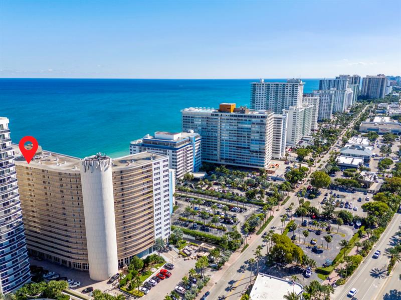 Image 40 of 51 For 4100 Galt Ocean Dr  414