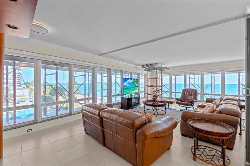 Image 6 of 51 For 4100 Galt Ocean Dr  414