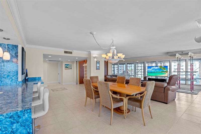 Image 8 of 51 For 4100 Galt Ocean Dr  414