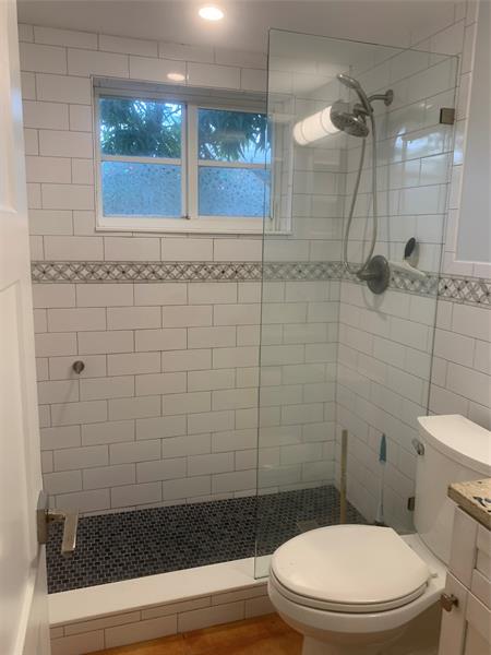 Image 9 of 11 For 907 4th St  1