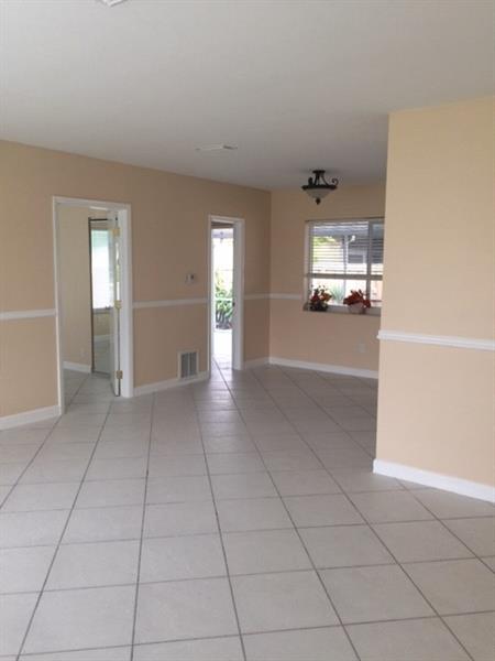 Image 10 of 17 For 1575 47th St