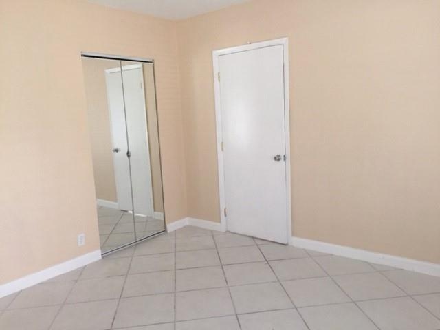 Image 15 of 17 For 1575 47th St