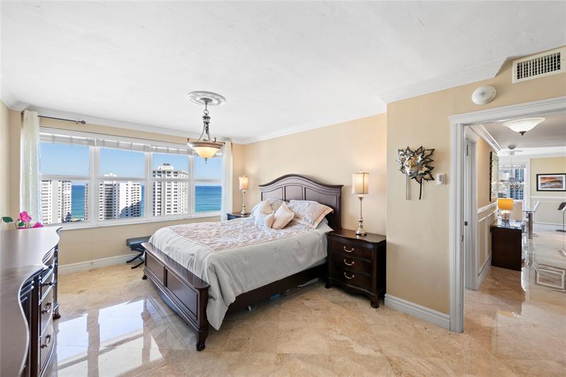 Image 29 of 58 For 3300 36th St  1715