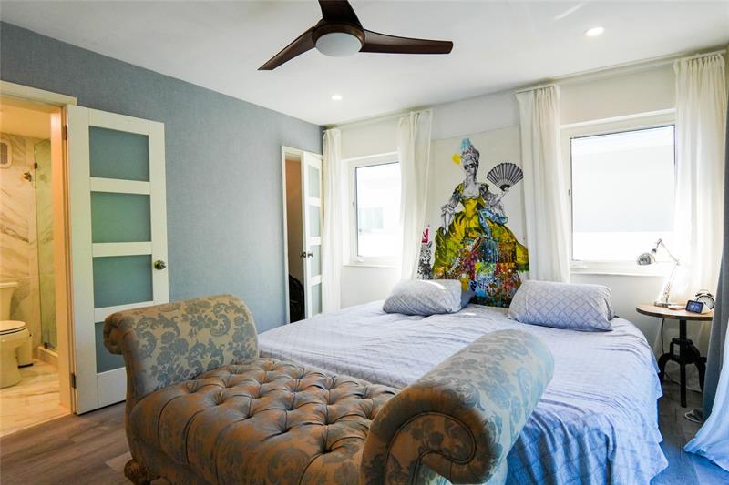 Image 28 of 57 For 600 Victoria Ter