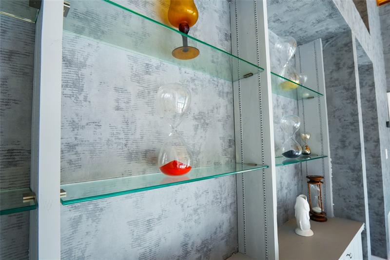 Image 36 of 57 For 600 Victoria Ter