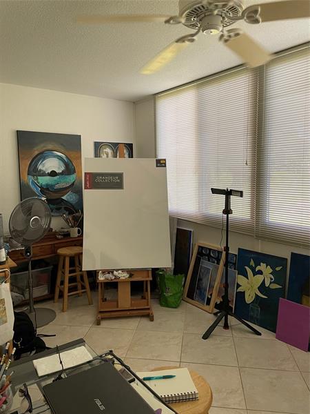 Image 11 of 14 For 2002 Lyndhurst H  2002