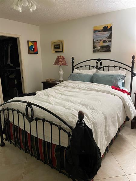 Image 14 of 14 For 2002 Lyndhurst H  2002