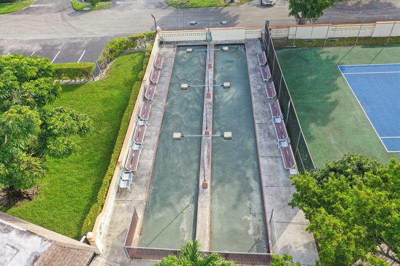 Image 24 of 27 For 4090 42nd Ave  309