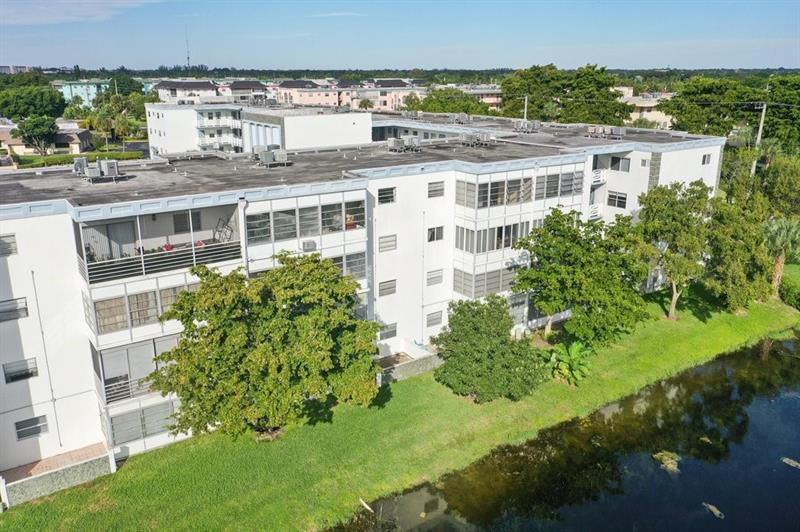 Image 27 of 27 For 4090 42nd Ave  309