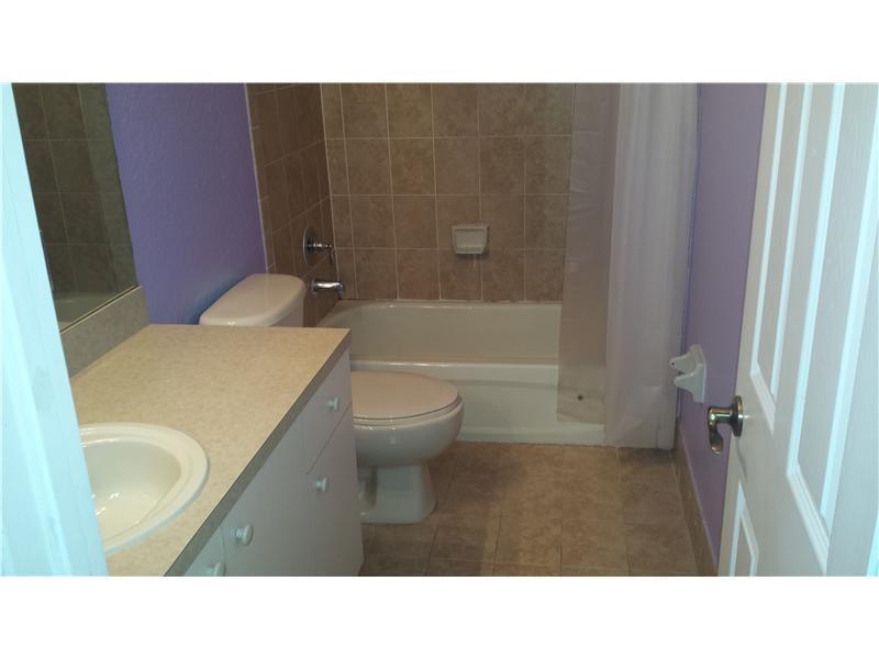 Image 3 of 4 For 3684 29th Ct