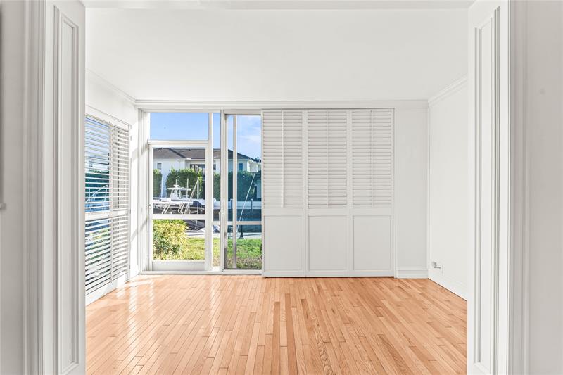 Image 12 of 30 For 750 Spanish River Blvd  1010