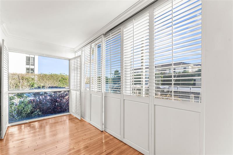 Image 13 of 30 For 750 Spanish River Blvd  1010