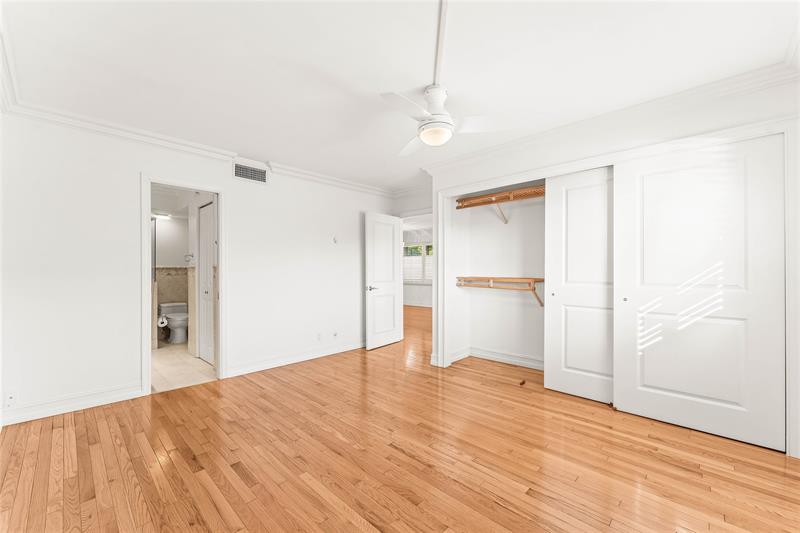 Image 16 of 30 For 750 Spanish River Blvd  1010