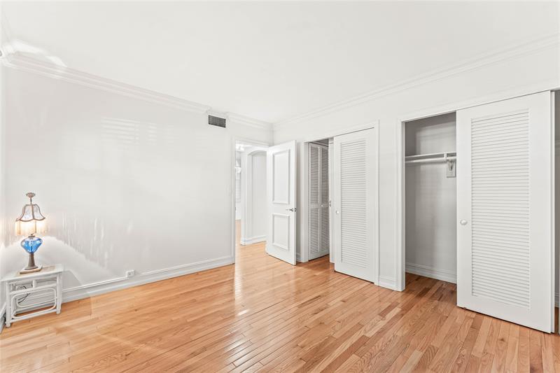 Image 18 of 30 For 750 Spanish River Blvd  1010