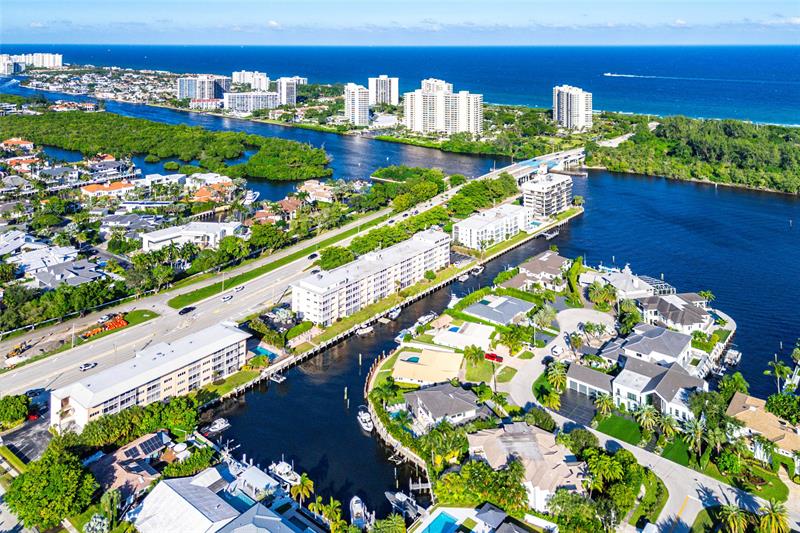 Image 25 of 30 For 750 Spanish River Blvd  1010