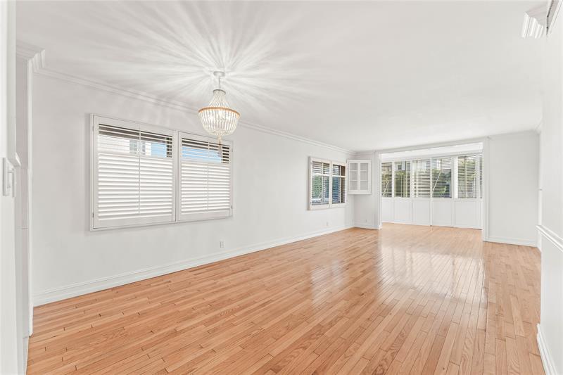 Image 7 of 30 For 750 Spanish River Blvd  1010