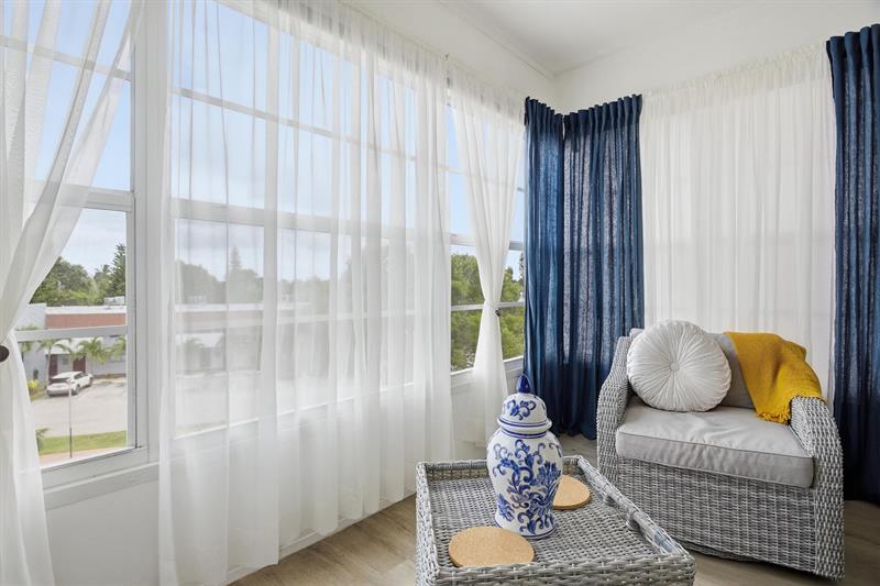 Image 8 of 44 For 2991 46 Avenue  410