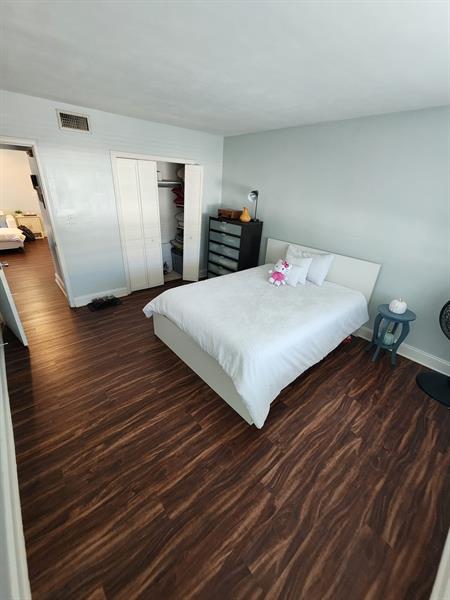 Image 22 of 34 For 1821 62nd St  431