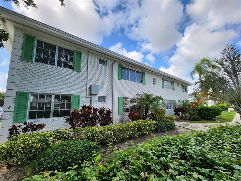 Image 33 of 34 For 1821 62nd St  431