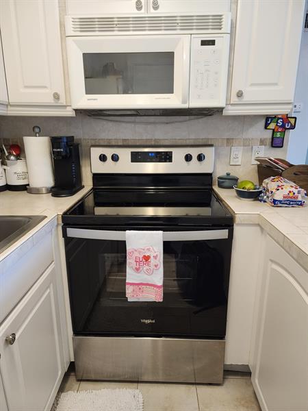 Image 7 of 34 For 1821 62nd St  431