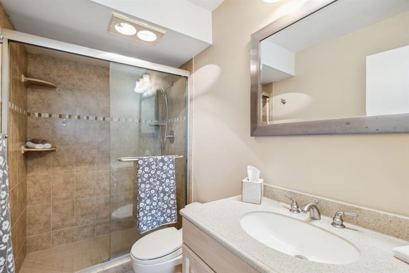 Image 18 of 20 For 1445 Atlantic Shores Blvd  509