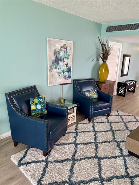 Image 21 of 27 For 9940 Ocean Dr  501