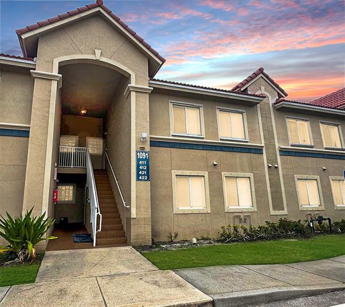 Details for 1091 Golden Lakes Boulevard  422, West Palm Beach, FL 33411