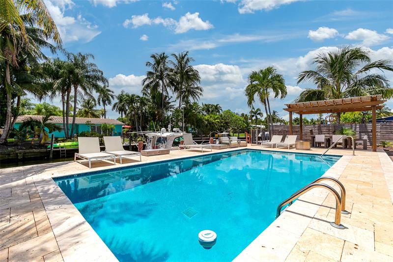 Image 30 of 35 For 1704 4th Ct  