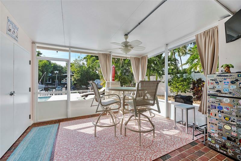 Image 33 of 65 For 731 4th Ave  