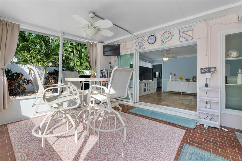 Image 34 of 65 For 731 4th Ave  