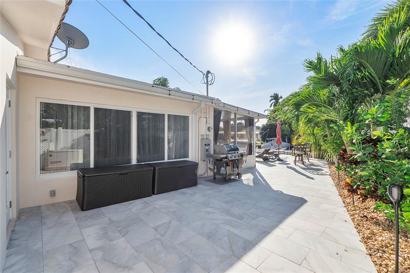 Image 52 of 65 For 731 4th Ave  