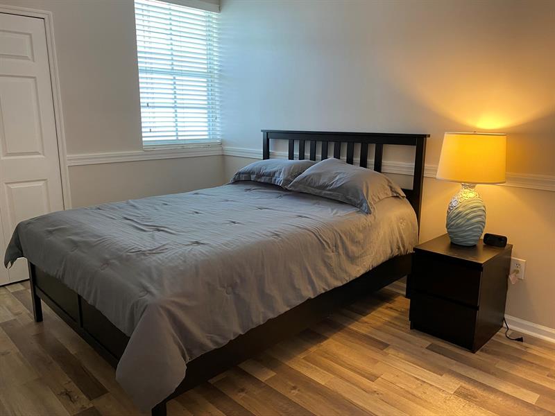 Image 10 of 30 For 3205 184th St  9303