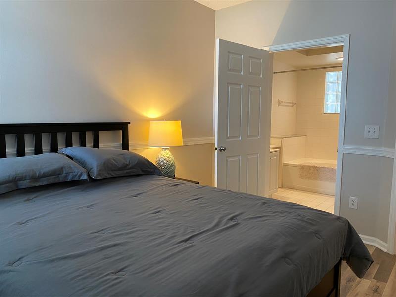 Image 11 of 30 For 3205 184th St  9303