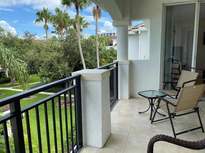 Image 21 of 30 For 3205 184th St  9303