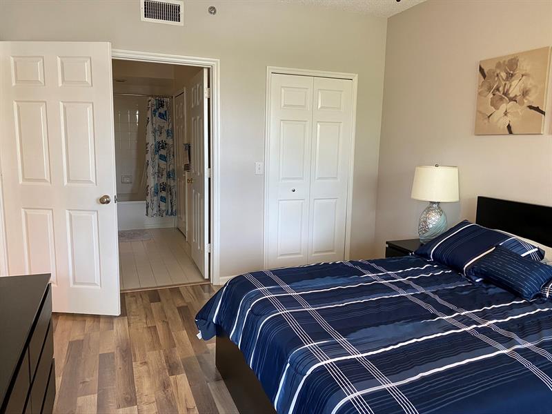 Image 25 of 30 For 3205 184th St  9303