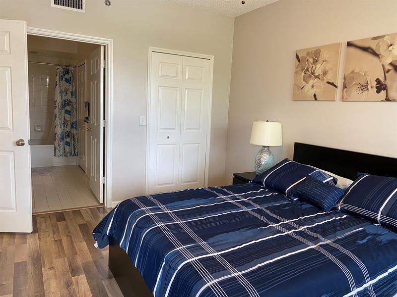 Image 26 of 30 For 3205 184th St  9303