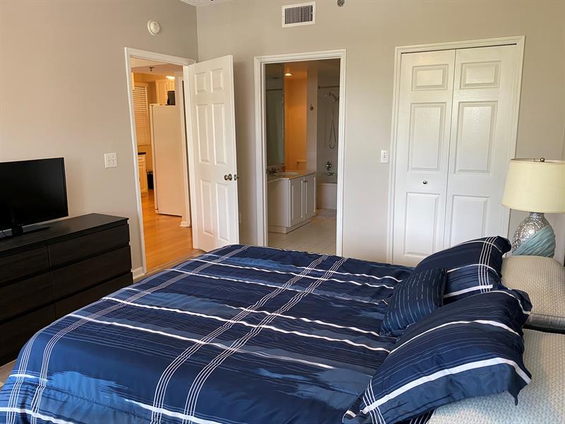 Image 27 of 30 For 3205 184th St  9303