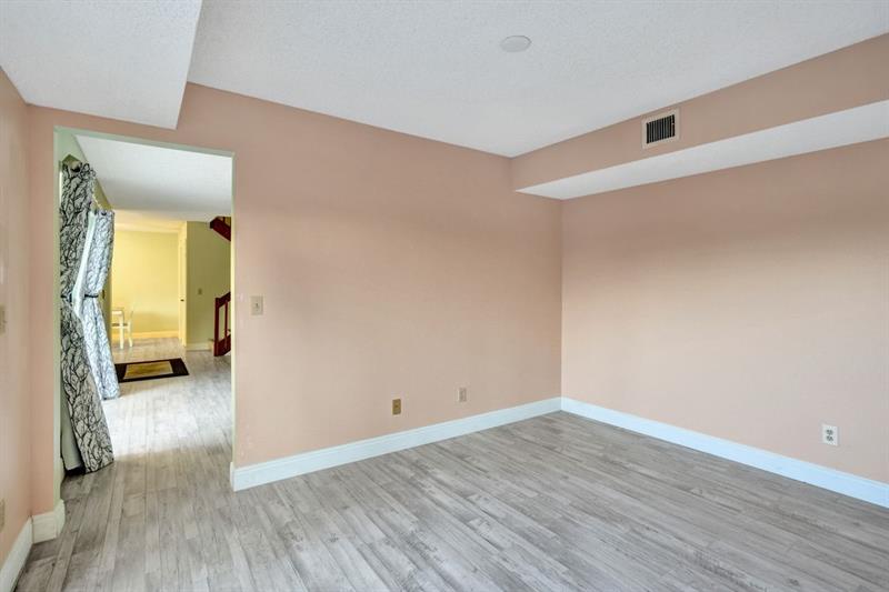 Image 16 of 95 For 8339 Coral Cir  8339