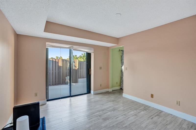 Image 17 of 95 For 8339 Coral Cir  8339