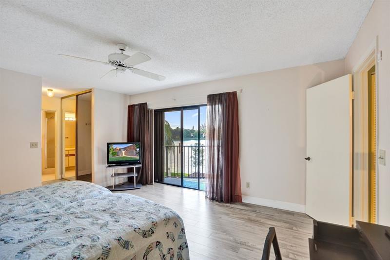 Image 46 of 95 For 8339 Coral Cir  8339